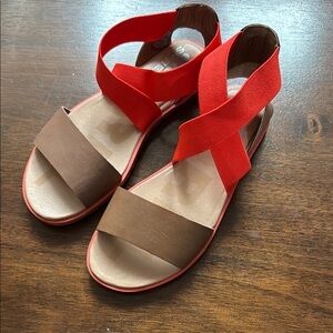 SOREL Ella II Signal Fire Red and Brown Strappy Sandals. NWOB